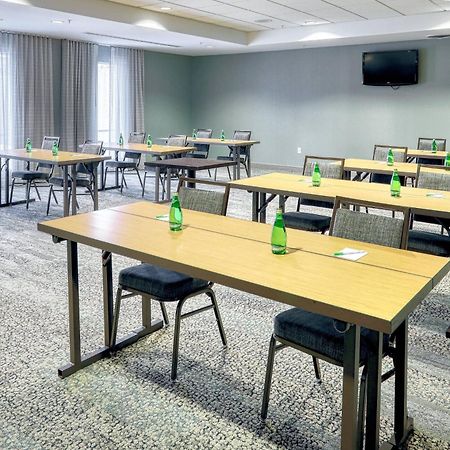 Courtyard By Marriott York Hotel Bagian luar foto